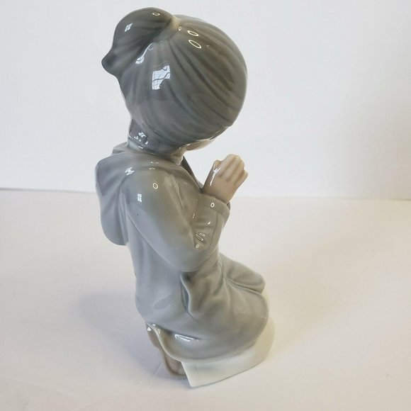 LLADRO NAO PORCELAIN CELESTIAL PRAYER Girl PRAYING rare - Picture 4 of 12